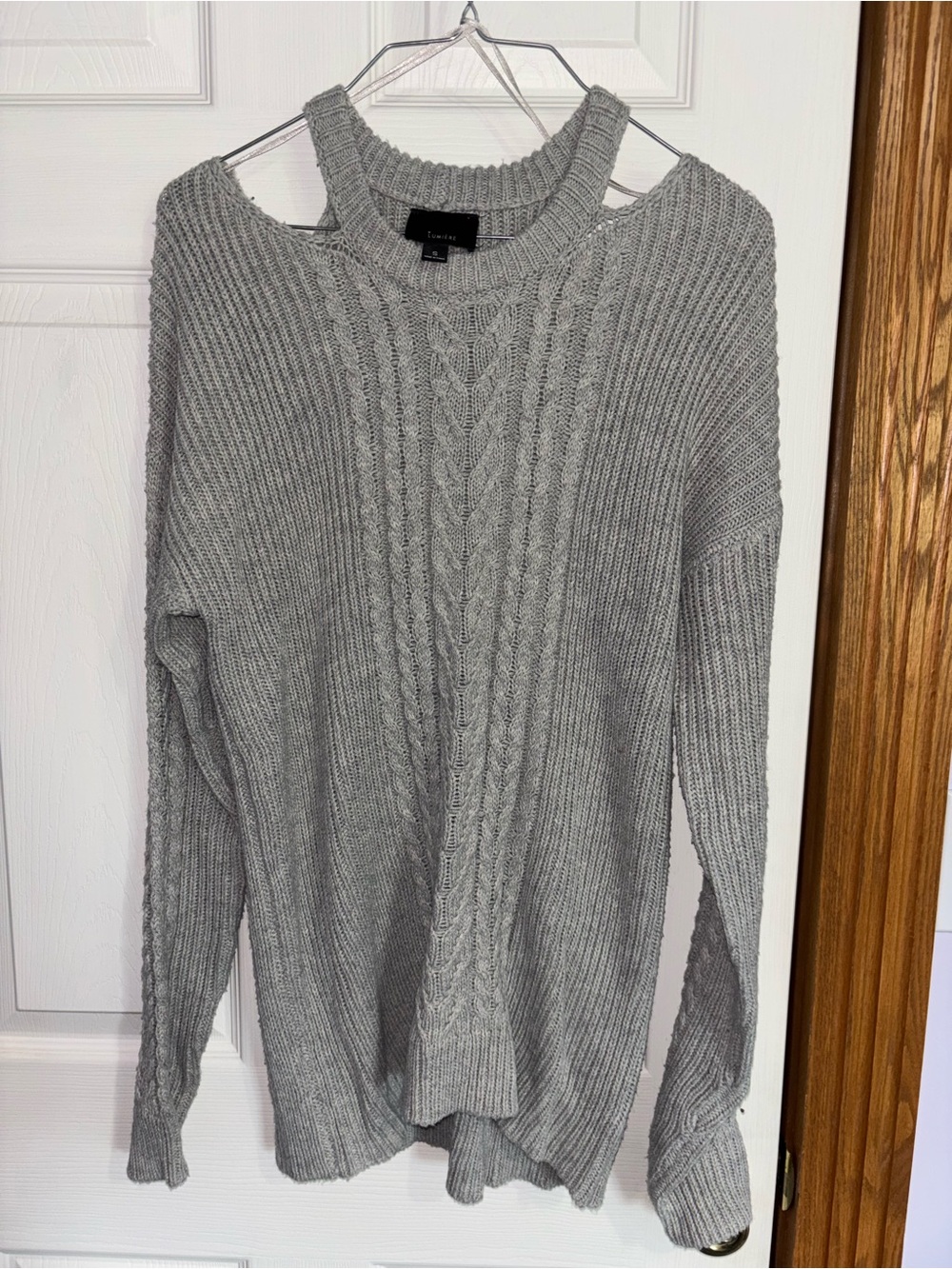 Gray Cable Knit Women’s Sweater - Lumiere